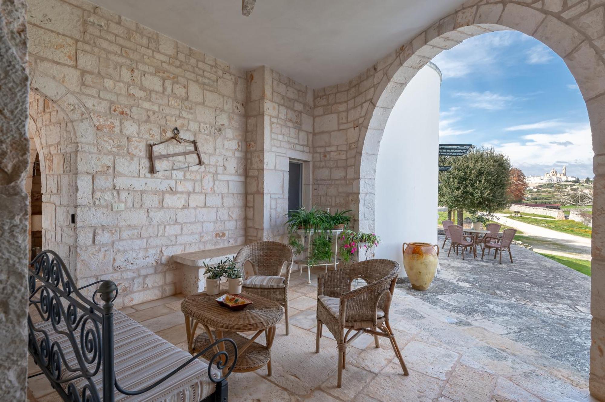 Agriturismo Masseria Aprile Локоротондо Экстерьер фото