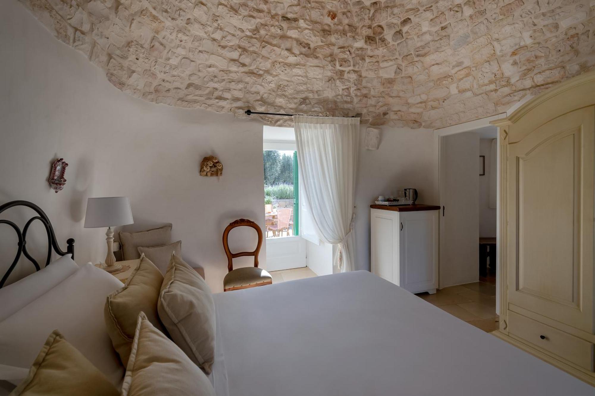 Agriturismo Masseria Aprile Локоротондо Экстерьер фото